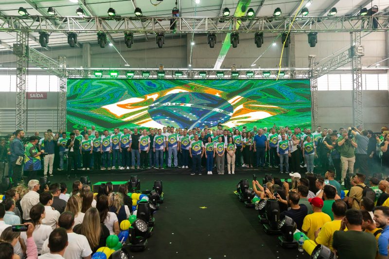 O pré-candidato também mencionou a presença de diversos ex-governadores no evento