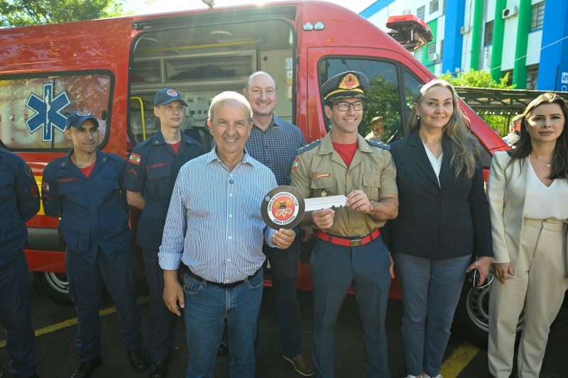 Governador entrega viaturas para o Corpo de Bombeiros e Polícia Civil 