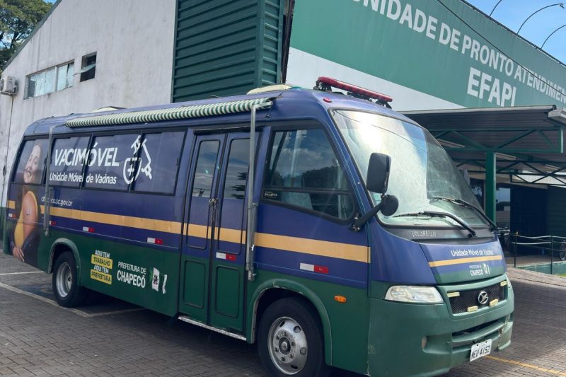Vacimóvel terá horário especial neste final de semana para vacinação contra dengue