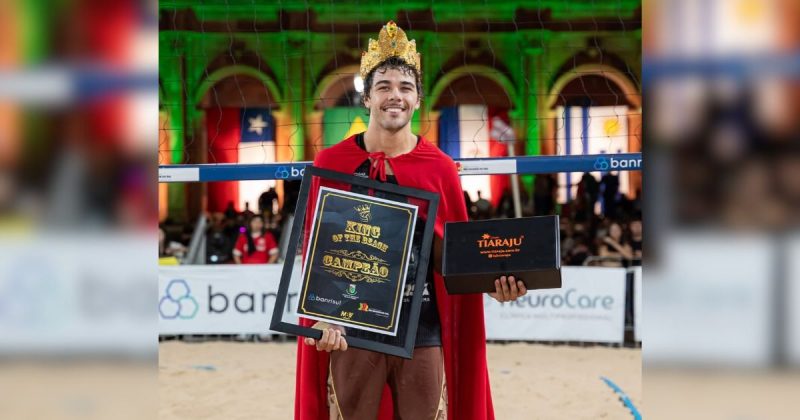 Jovem de Itapema campeão de vôlei de praia