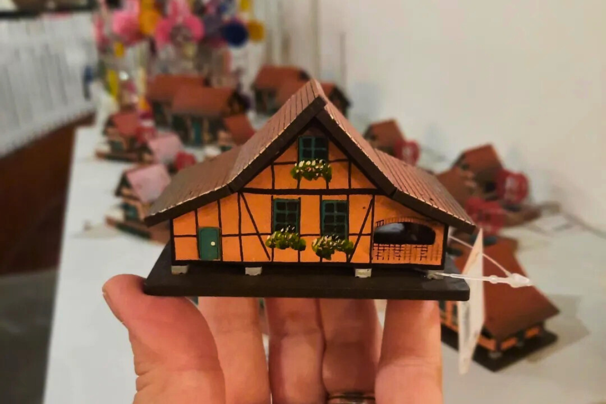 Loja Feito à Mão é um dos lugares para comprar lembranças de Pomerode, feitas por artesãos locais - Divulgação