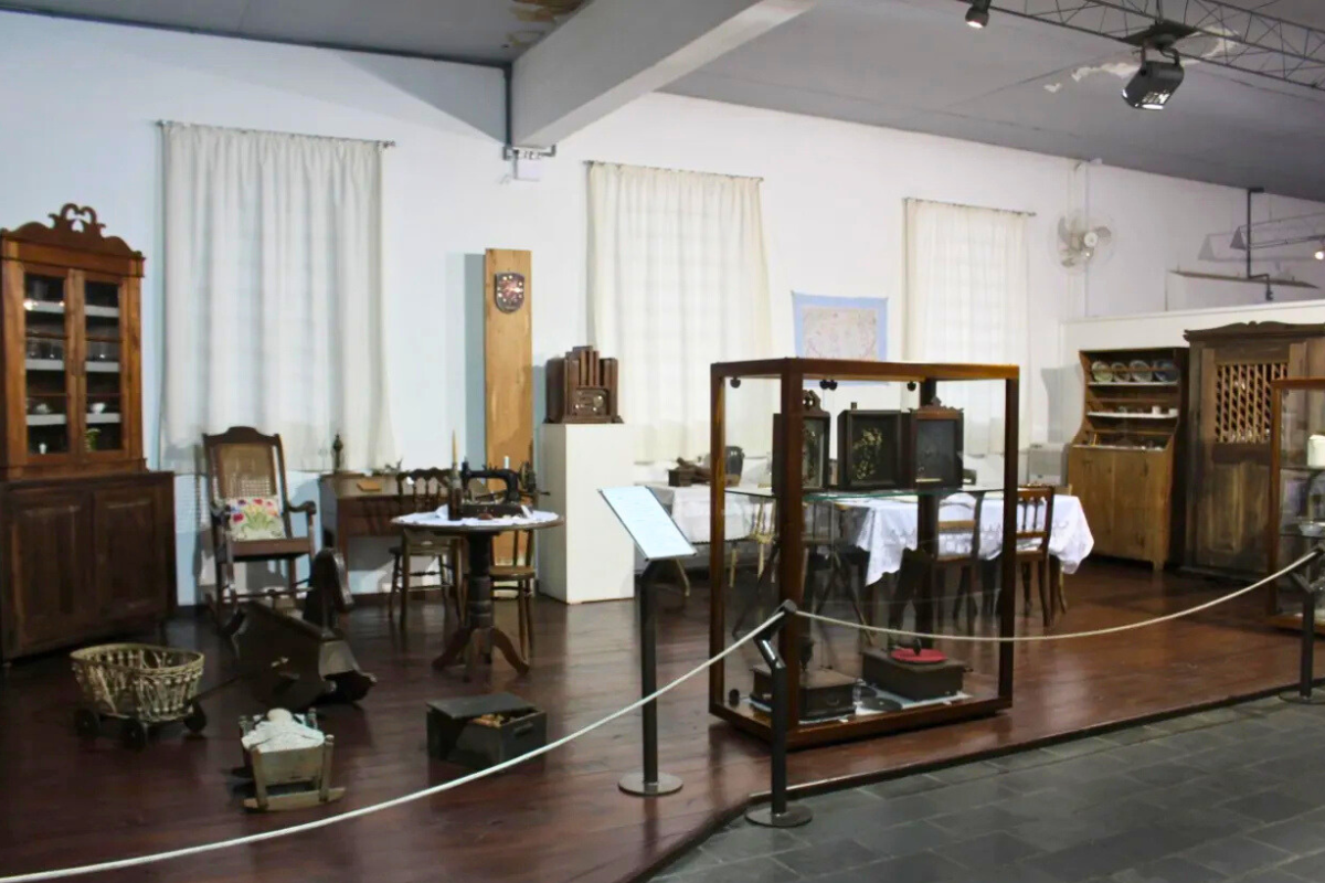No Centro de Pomerode, o Museu Pomerano oferece uma ideia da vida dos imigrantes alemães no século 19 - Visite Pomerode/Divulgação