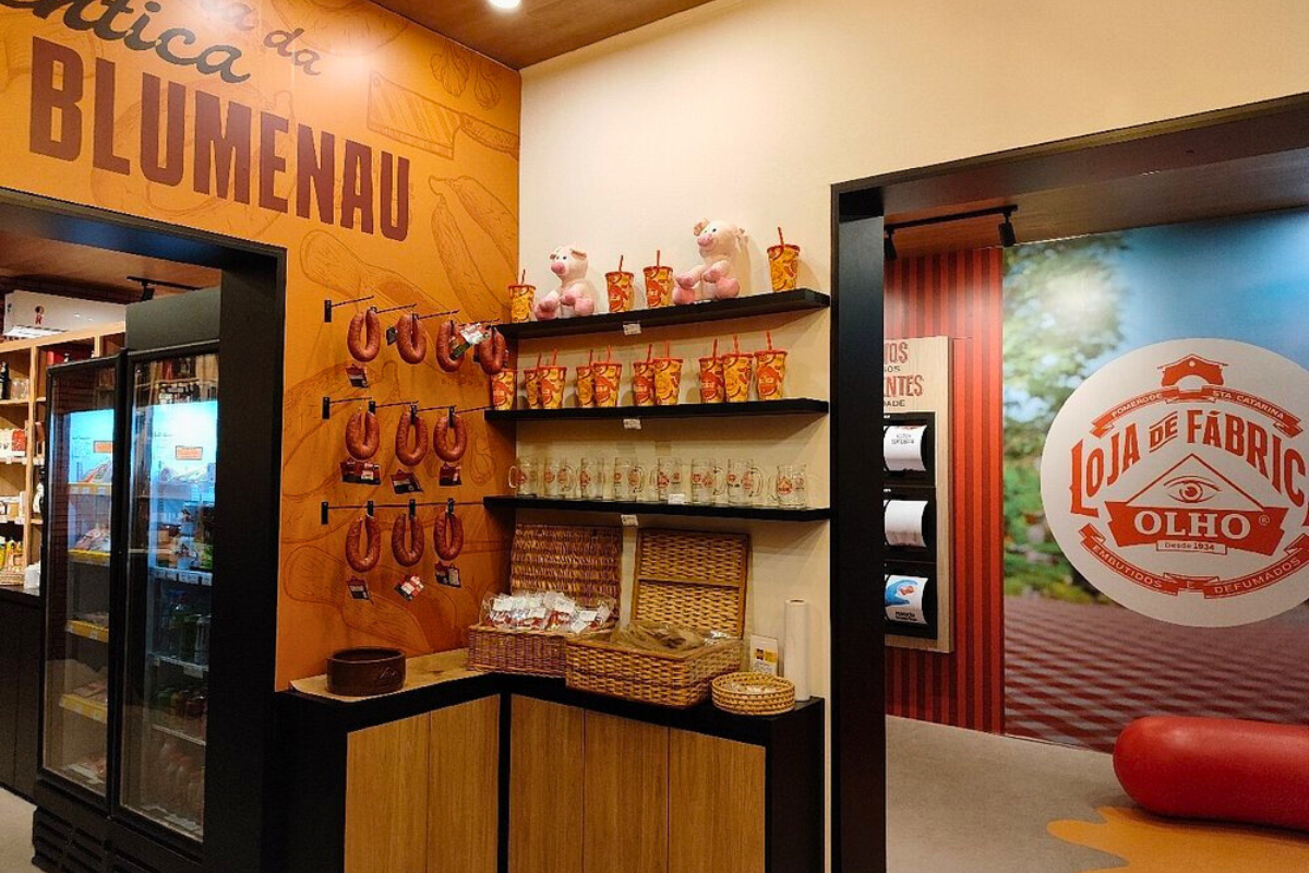 Além dos produtos à venda, a Loja da Olho Embutidos e Defumados é toda interativa e cheia de dicas de receitas  - Dhiego N/TripAdvisor