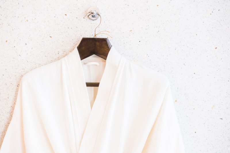 Roupa pendurada Roupa pendurada em um cabide