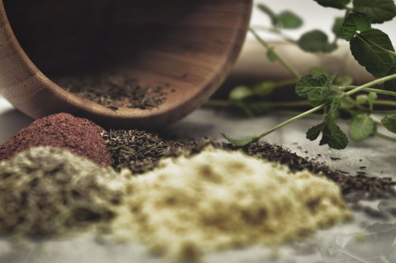 Banhos de descarrego; veja como fazer os banhos poderosos