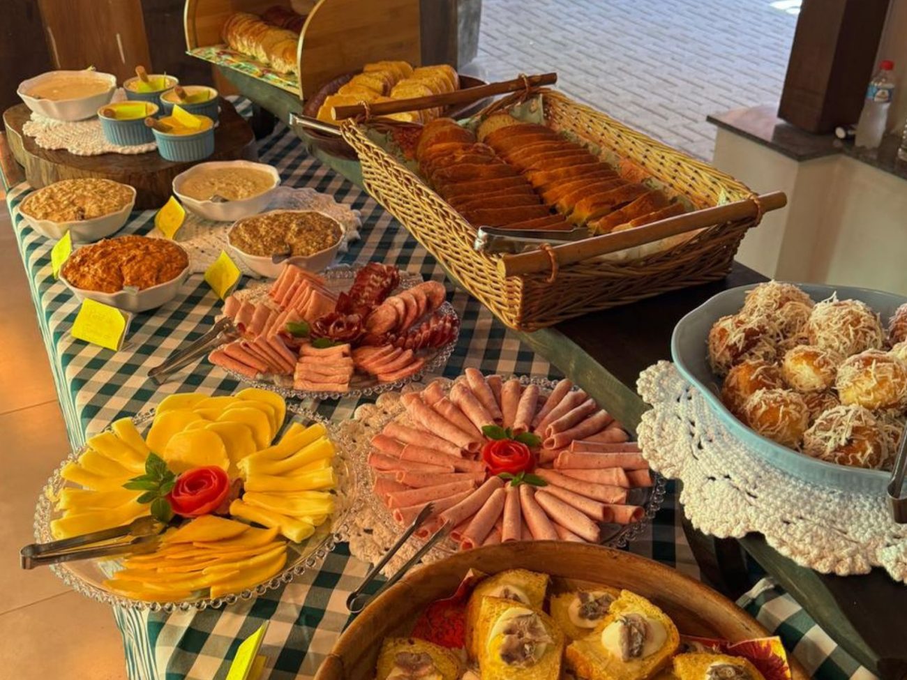 Recentemente o Recanto começou a oferecer café colonial aos sábados, ampliando o atendimento aos visitantes no fim de semana - Divulgação/Recanto Grünenberg/ND