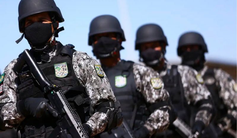 Críticas à PEC da Segurança Pública Críticas à PEC da Segurança Pública