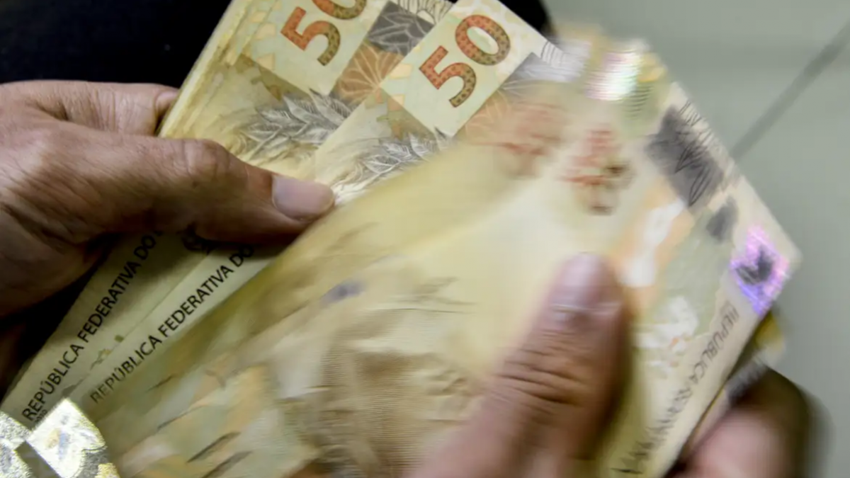 Os números da economia exigem responsabilidade, não discursos para esconder a realidade - QTU Questões do Universo