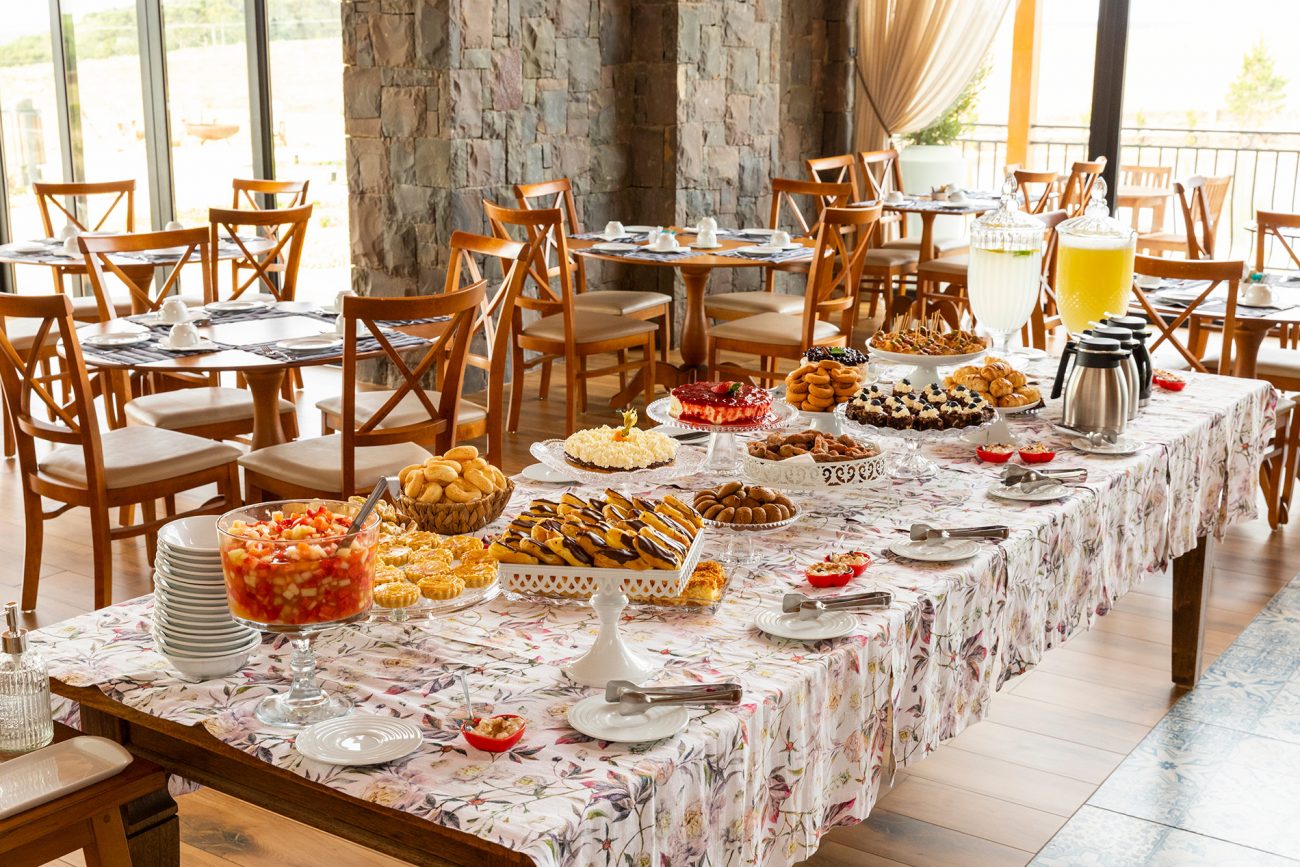 A experiência gastronômica mistura o regional e a gastronomia clássica, ideal para ter uma experiência única sem perder a essência da região - Cerro Azul/Divulgação