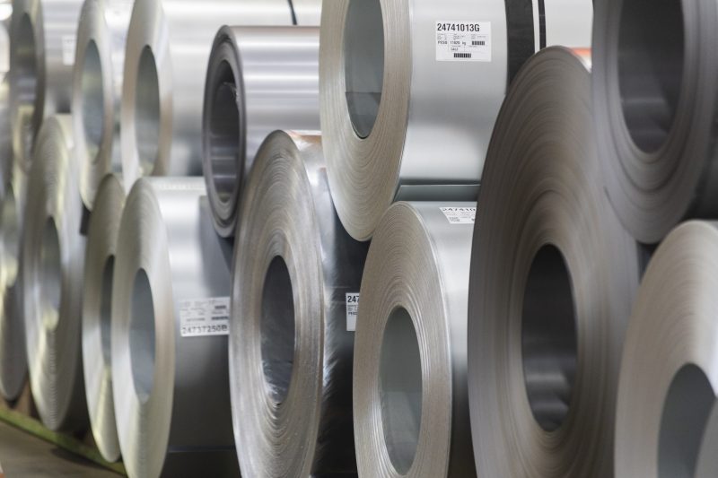 ArcelorMittal, referência global do aço, recebe visitantes em unidade de Santa Catarina