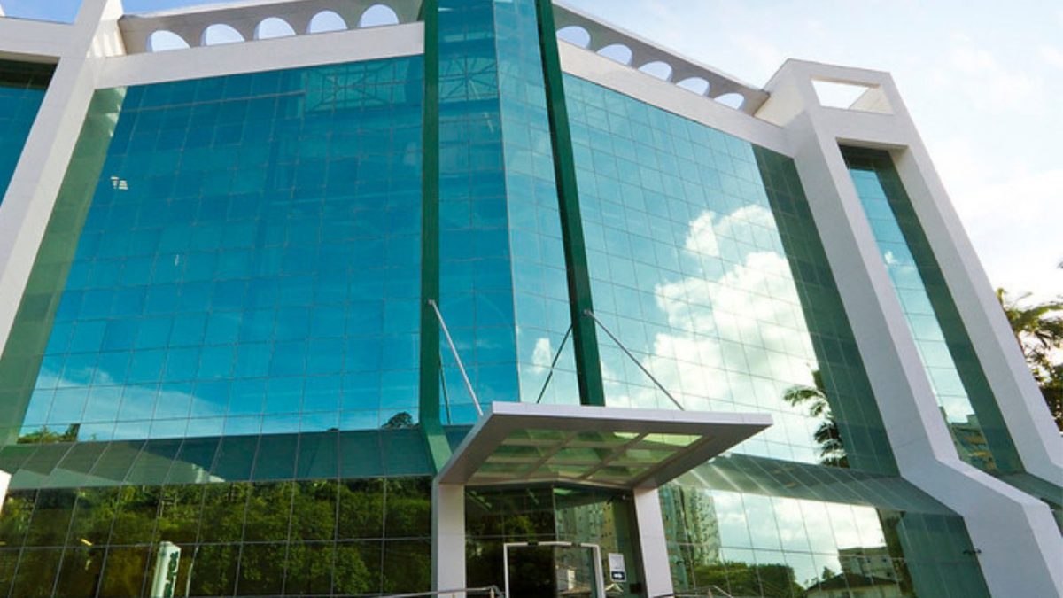 Gigante da tecnologia bate recorde ao superar R$ 100 milhões de lucro operacional em SC