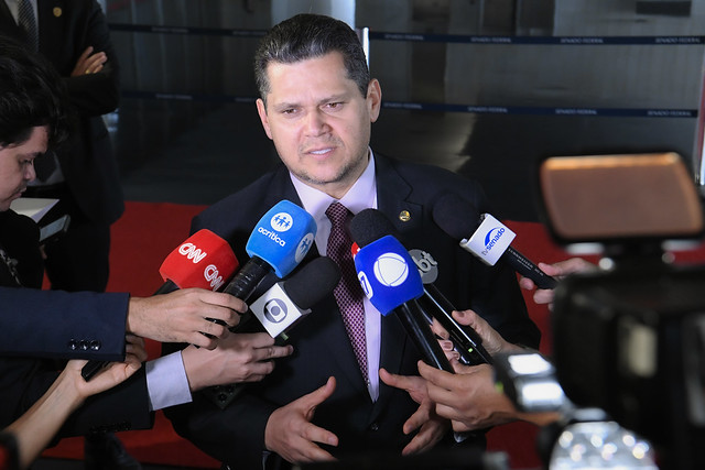 Davi Alcomubre, presidente do Senado Federal