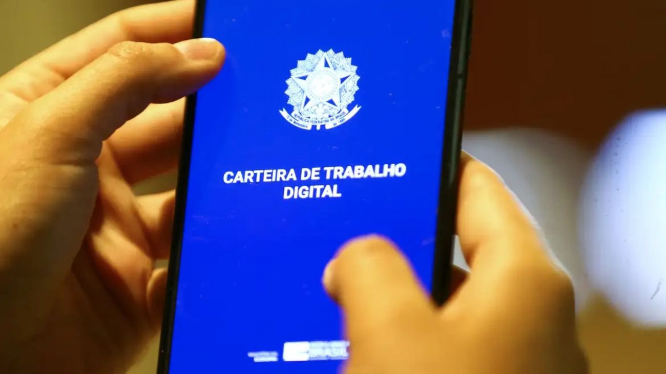 Quem recebe PIS: trabalhadores da iniciativa privada recebem pela Caixa, com datas baseadas no mês de nascimentoFoto: Marcelo Camargo/Agência Brasil