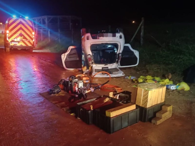 Carro de motorista que morreu em Ascurra