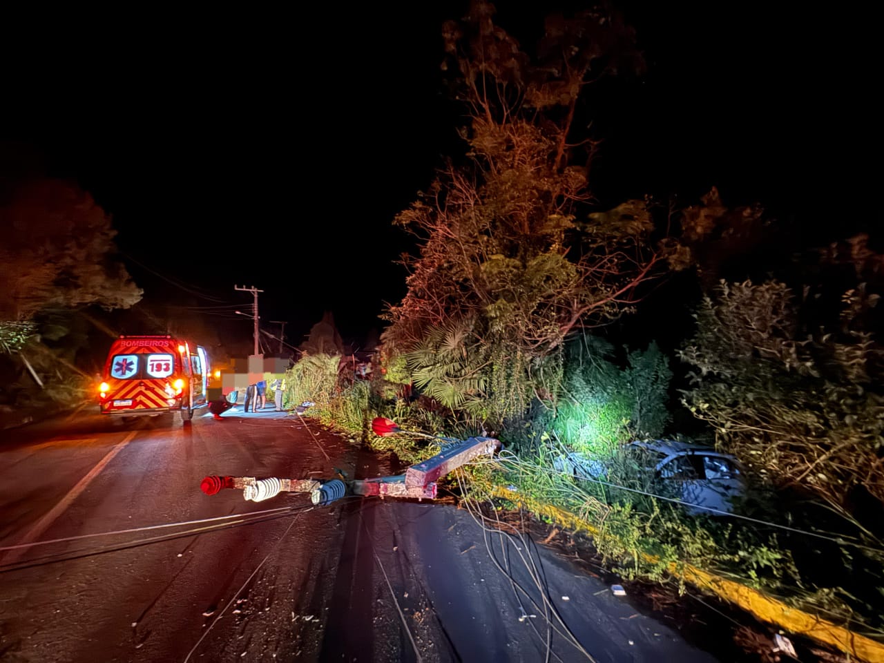 Acidente aconteceu na Estrada Conrado Liebl no bairro Serra Alta em S&atilde;o Bento do Sul – Foto: Reprodu&ccedil;&atilde;o/CBMSC/ND