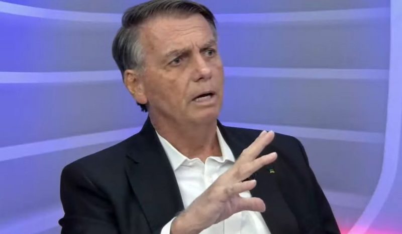 Jair Bolsonaro em entrevista Jair Bolsonaro em entrevista