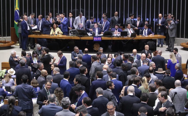 Alesc também seria beneficiada com proposta de Pezenti
