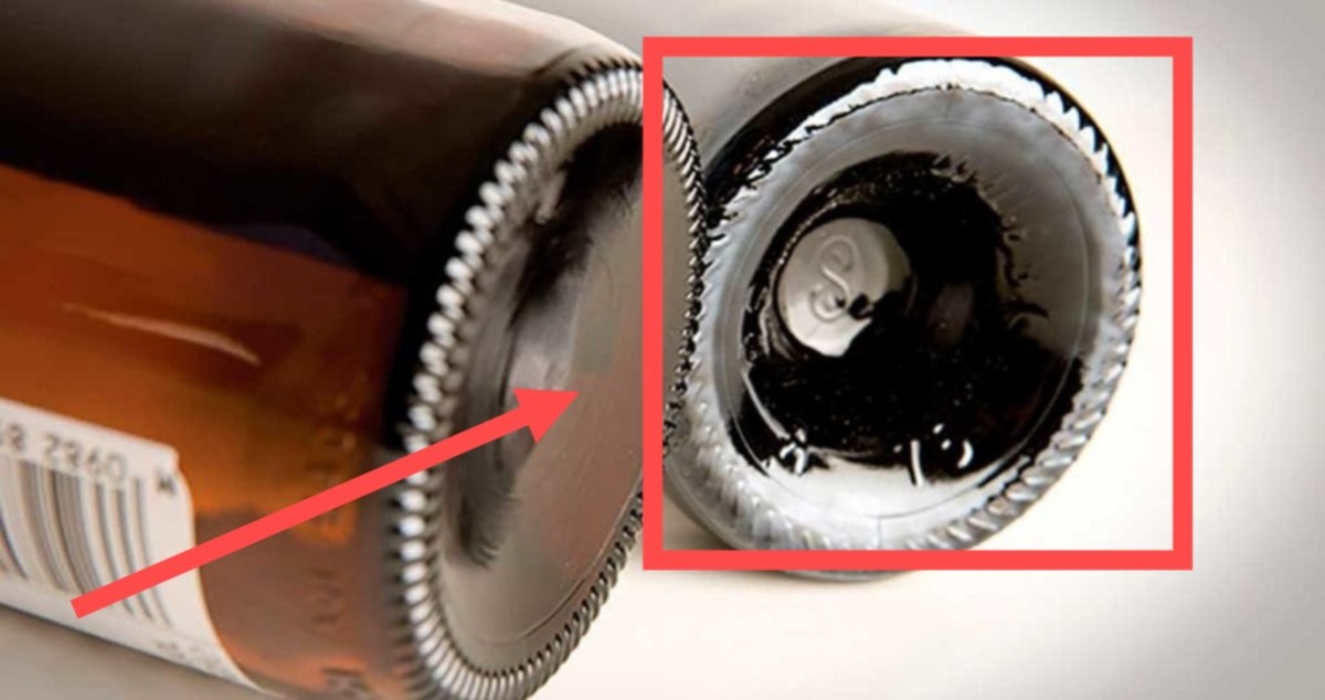 Buraco no fundo das garrafas de vinho