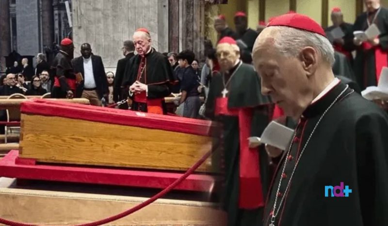 Cardeal Juan Luis Cipriani durante velório do Papa Francisco Cardeal acusado de abuso sexual compareceu ao velório do Papa Francisco