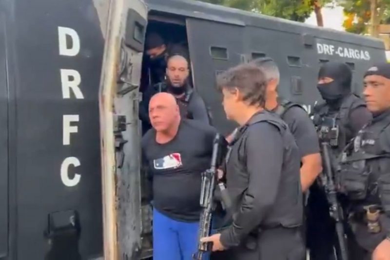 Polícia captura Celsinho da Vila Vintém Celsinho da Vila Vintém é preso no Rio de Janeiro