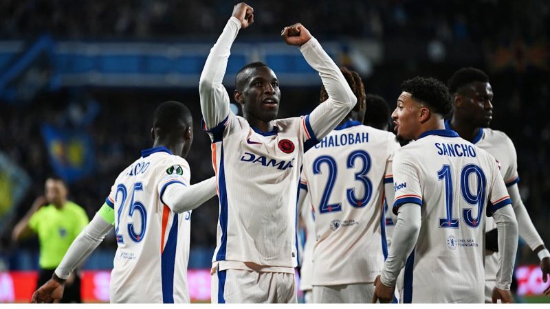 Chelsea x Djurgarden Chelsea e Djurgarden no jogo de ida da semi da Conference League