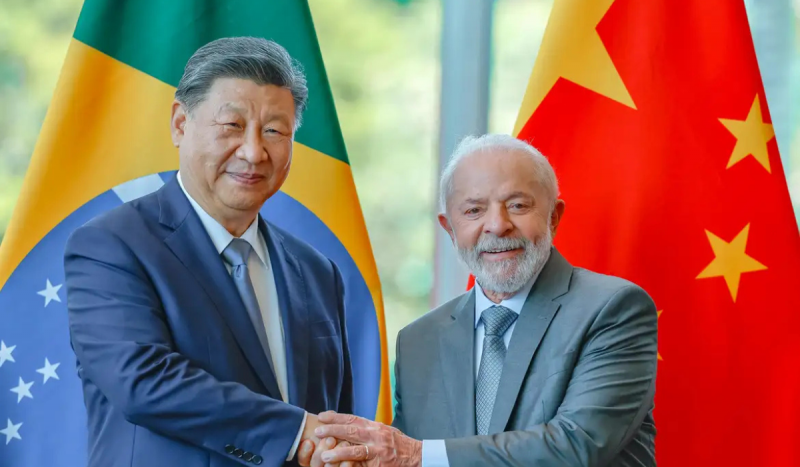 Lula deve firmar 16 acordos comerciais com governo Chinês Lula deve firmar 16 acordos comerciais com governo Chinês