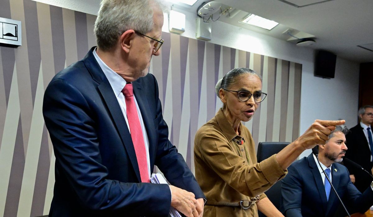Clima esquenta e Marina Silva bate-boca no Senado Clima esquenta e Marina Silva bate-boca no Senado