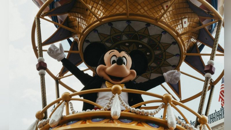 Mickey Imagem de Mickey em cima de local