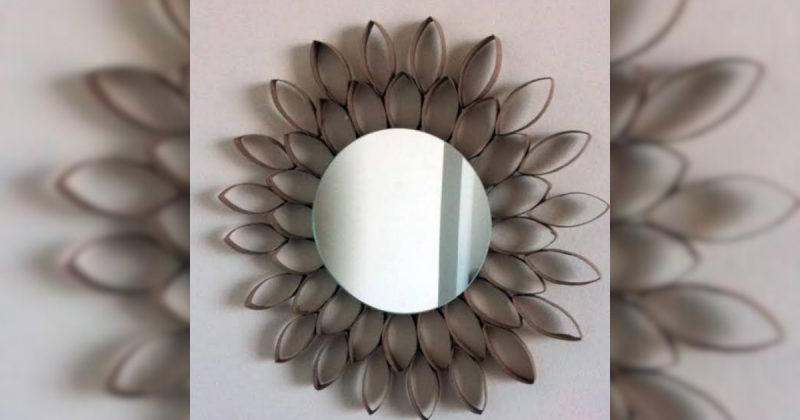 Espelho de rolo de papel Imagens de um espelho feito de rolos de papel, para mostrar como a decoração ficaria