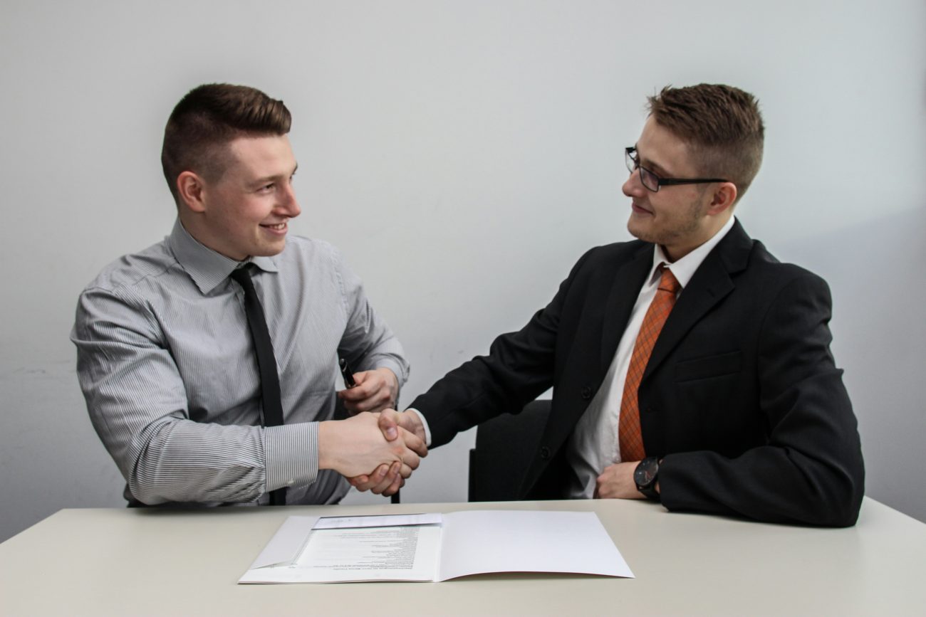 Comece a entrevista com confiança sabendo o que dizer e como se portar - Pixabay/Reprodução/ND