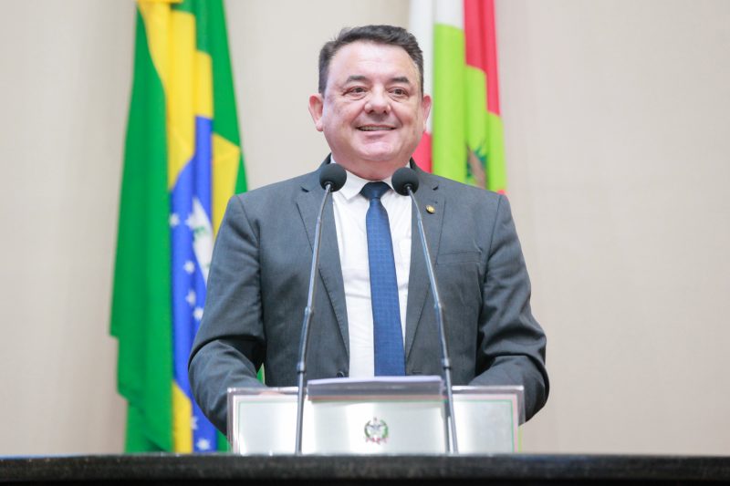 Maurício Peixer assume como líder do governo Maurício Peixer assume como líder do governo
