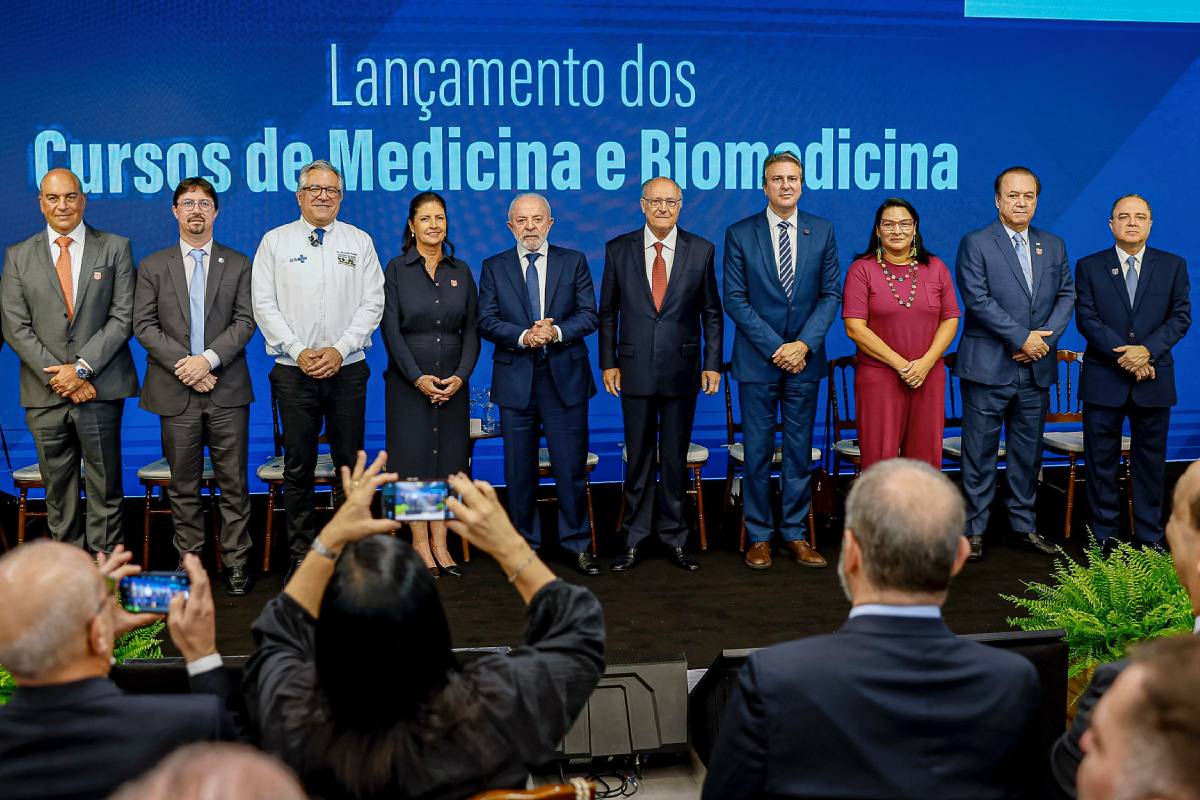 Governo de SP e federal no Sírio-Libanês Governo de SP e federal no Sírio-Libanês