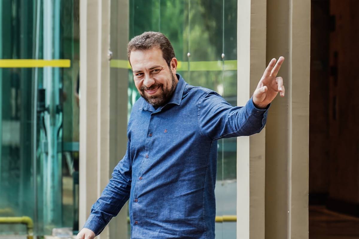 Deputado Federal Guilherme Boulos comemorou a condena&ccedil;&atilde;o de Rubinho Nunes: ‘vit&oacute;ria da democracia’ – Foto: Rafa Neddermeyer/Ag&ecirc;ncia Brasil/ND