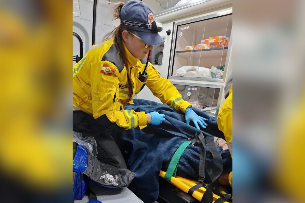 Um idoso foi encontrado em uma das noites mais frias do ano em Bom Jesus do Oeste; homem com hipotermia 