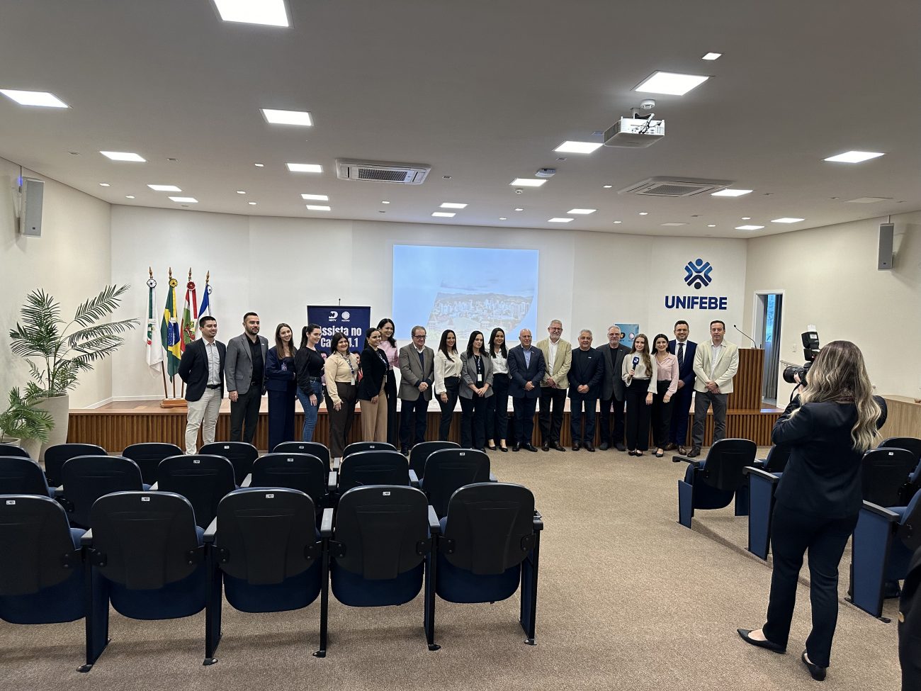 Inauguração da sucursal em Brusque Foto mostra inauguração da sucursal em Brusque