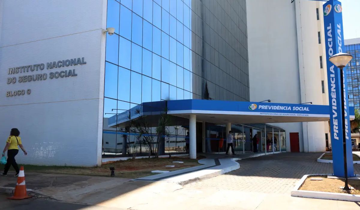 Fachada da previdência social