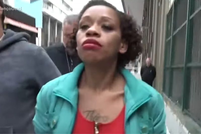 Jane Maria da Silva, suspeita da morte de Fernanda Bonin, se entrega à polícia