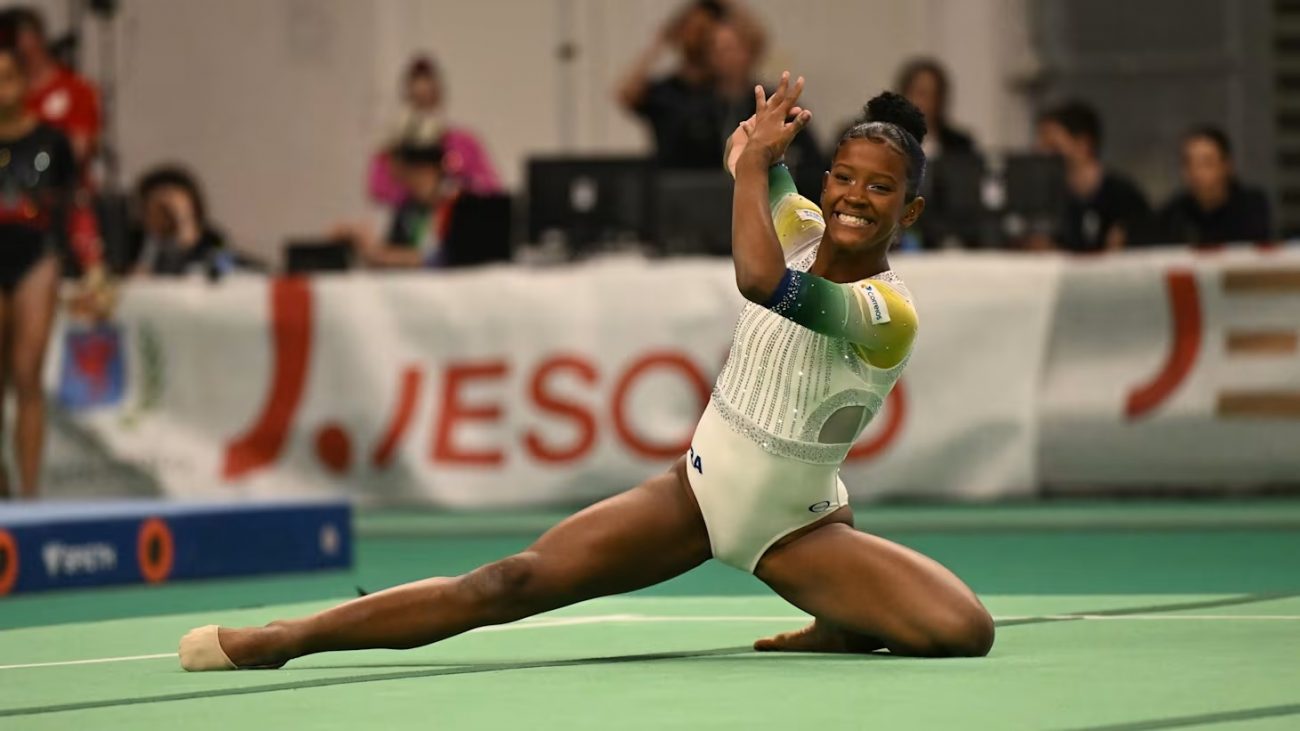 Julia Coutinho conquistou sua primeira medalha de ouro na Copa do Mundo de Ginástica Artística aos 15 anos - Foto: Filippo Tomasi/CBG/Reprodução/ND Julia Coutinho conquistou sua primeira medalha de ouro na Copa do Mundo de Ginástica Artística aos 15 anos - Foto: Filippo Tomasi/CBG/Reprodução/ND
