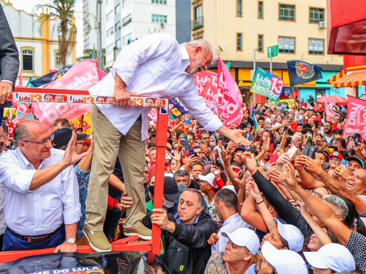 idosos apoiam o governo Lula