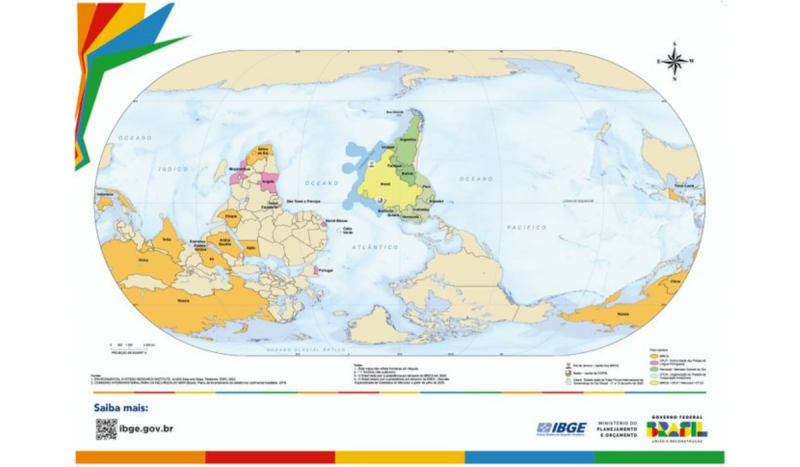 Novo mapa-múndi inverte modelo tradicional e coloca Brasil no centro do mundo Novo mapa-múndi inverte modelo tradicional e coloca Brasil no centro do mundo