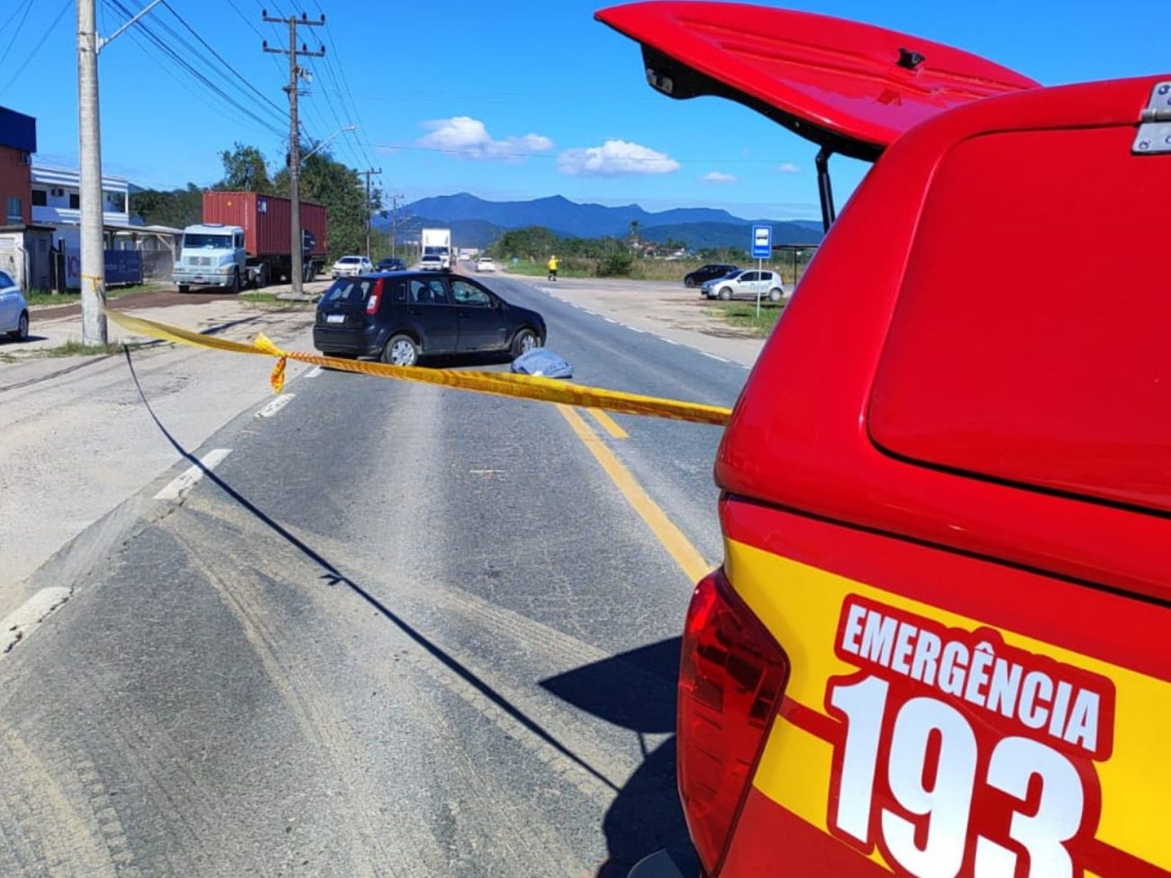 Motociclista morre após batida entre carro e moto em Gaspar