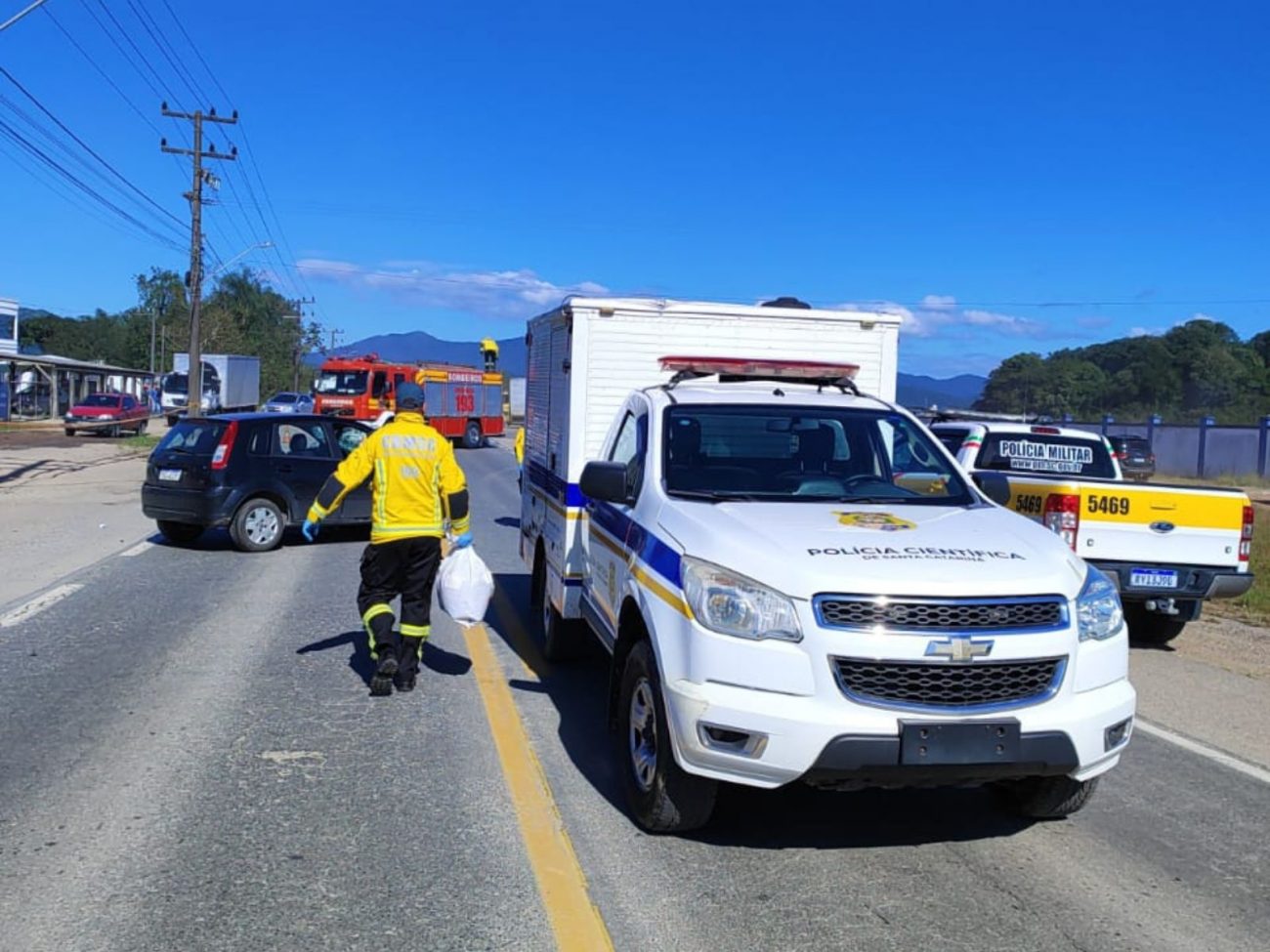 Motociclista morre após batida entre carro e moto em Gaspar