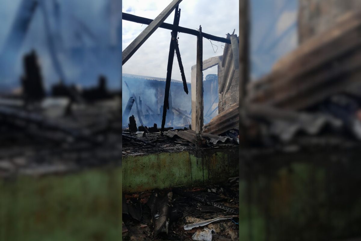 fogo na churrasqueira Morador relatou que crianças estariam brincando com fogo na churrasqueira pouco antes do início do incêndio