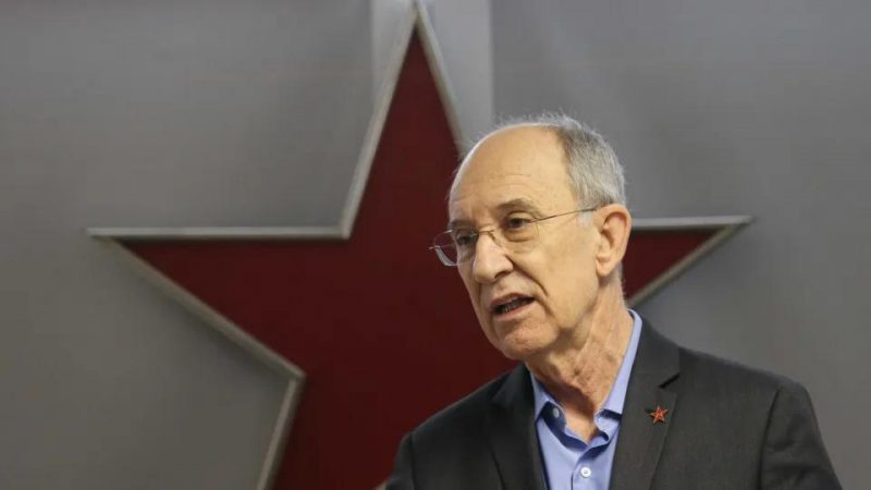 Rui Falcão vem a Santa Catarina em busca de apoio político