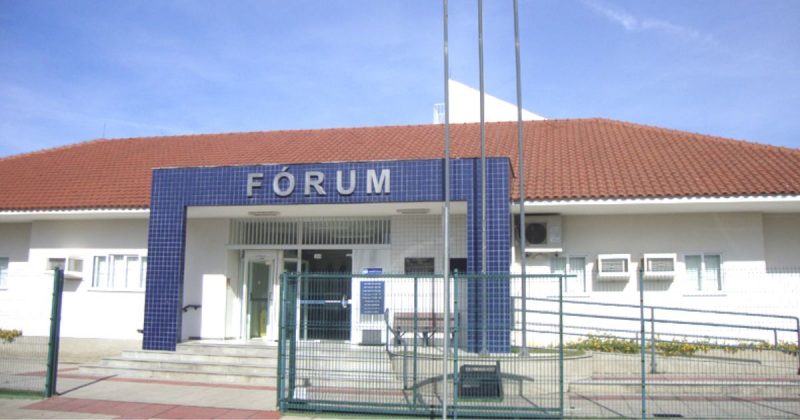 Caso Júlia Luany: mãe e padrasto são absolvidos 10 anos após o crime em SC Fórum de Piçarras onde ocorreu o Júri Popular do Caso Júlia Luany