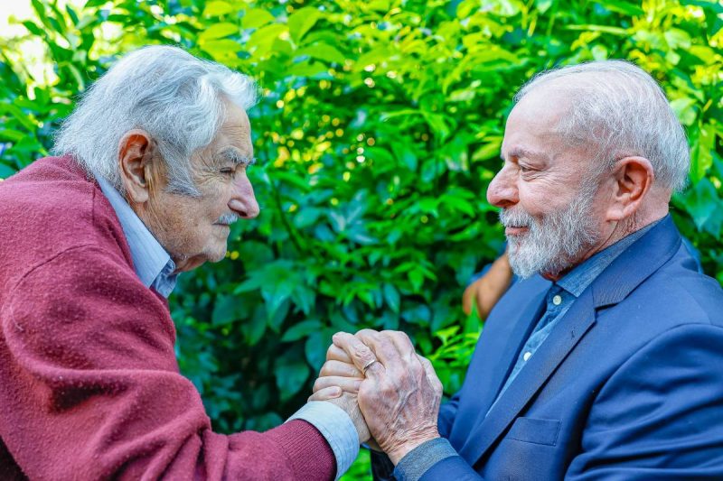 viagem de Lula ao Uruguai
