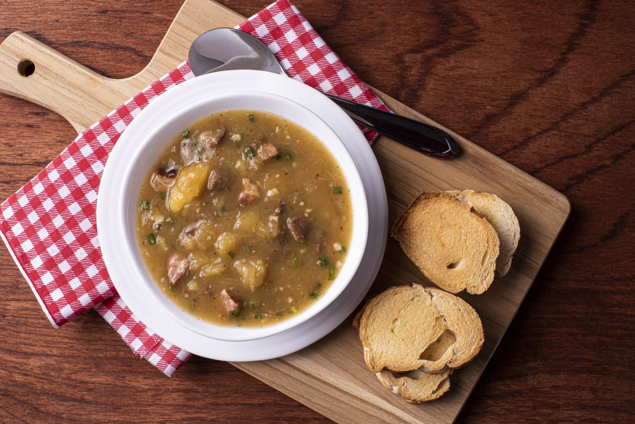 Receitas de caldinho quente de mandioca