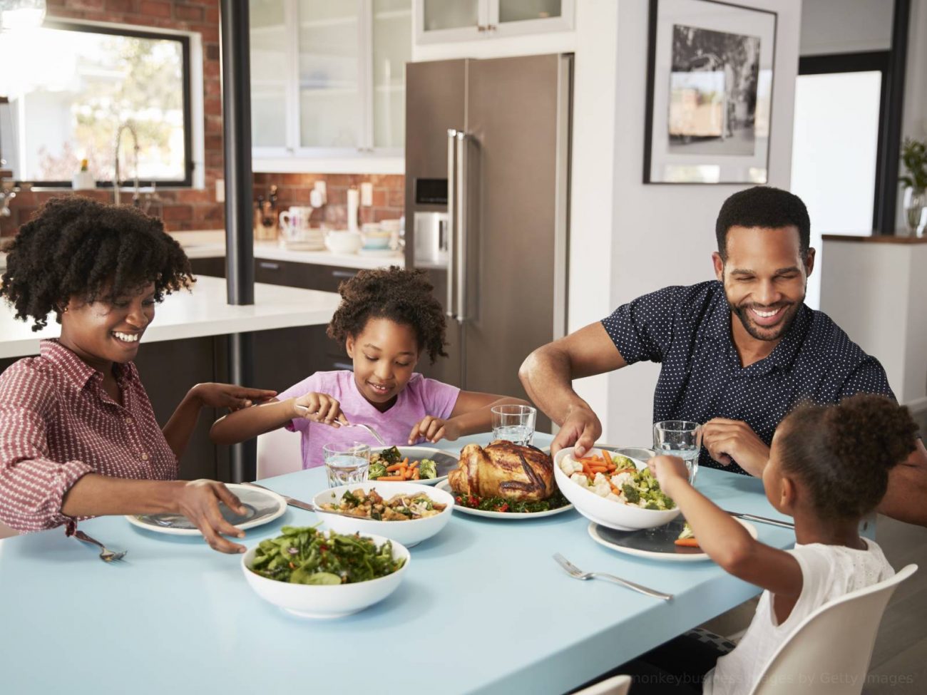 Família Família almoçando juntos