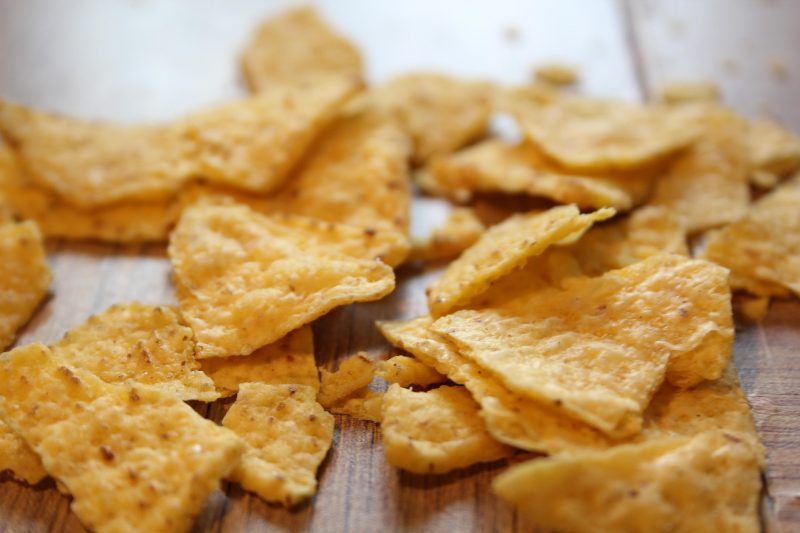 salgadinho snack em mesa salgadinho snack em mesa