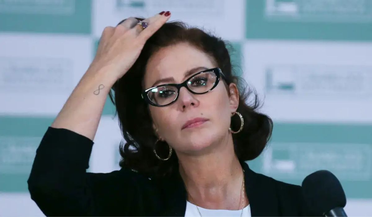 Zambelli vai pedir prisão domiciliar por motivos de saúde Zambelli vai pedir prisão domiciliar por motivos de saúde